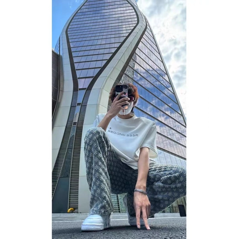 半空山 美式复古高街满印提花小众中腰巴黎弯刀微喇高级感百搭潮牌休闲舒适通勤牛仔裤 男女同款