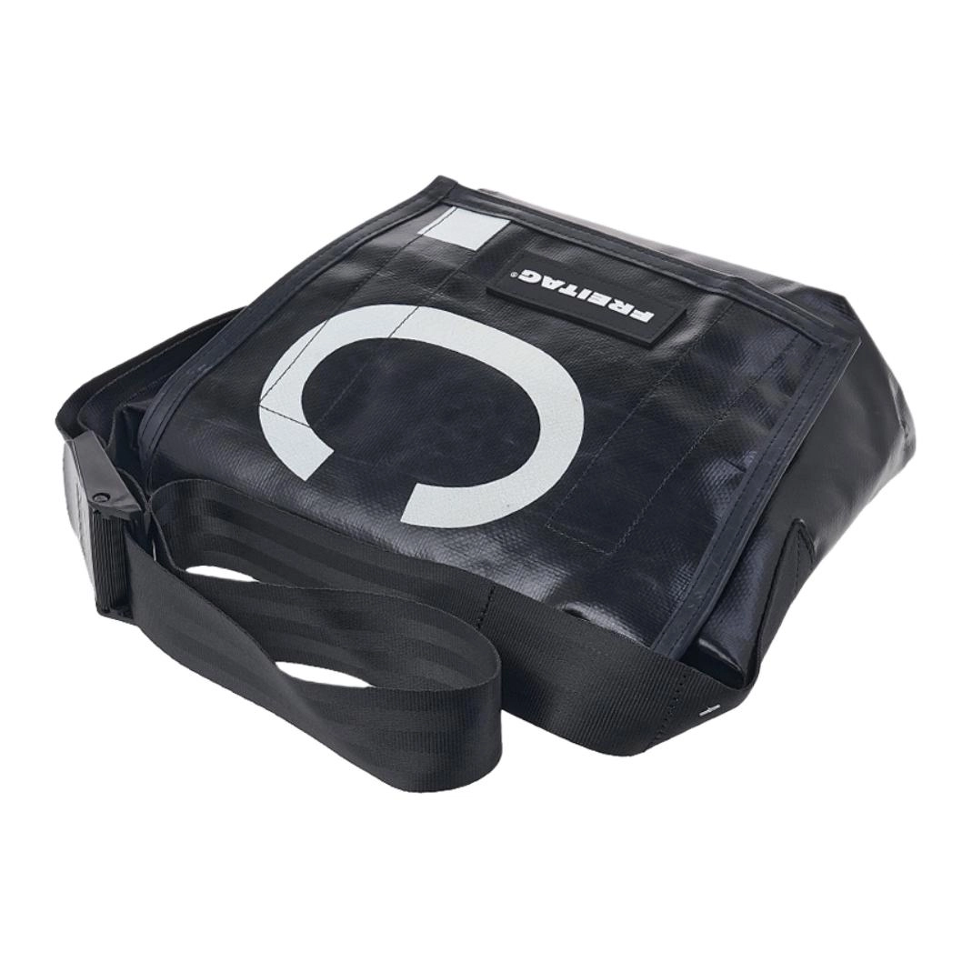 FREITAG Messenger
