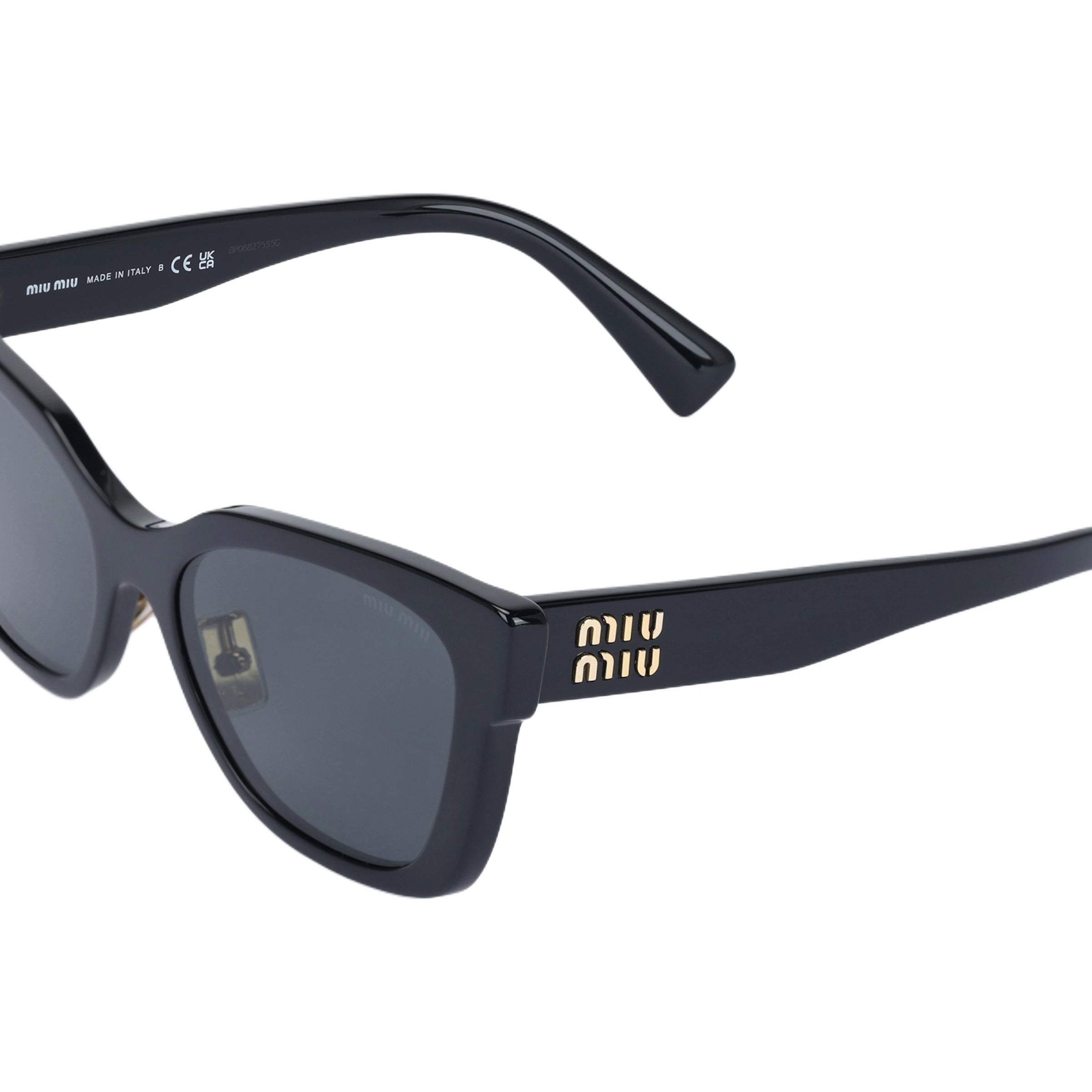 MIU MIU Logo