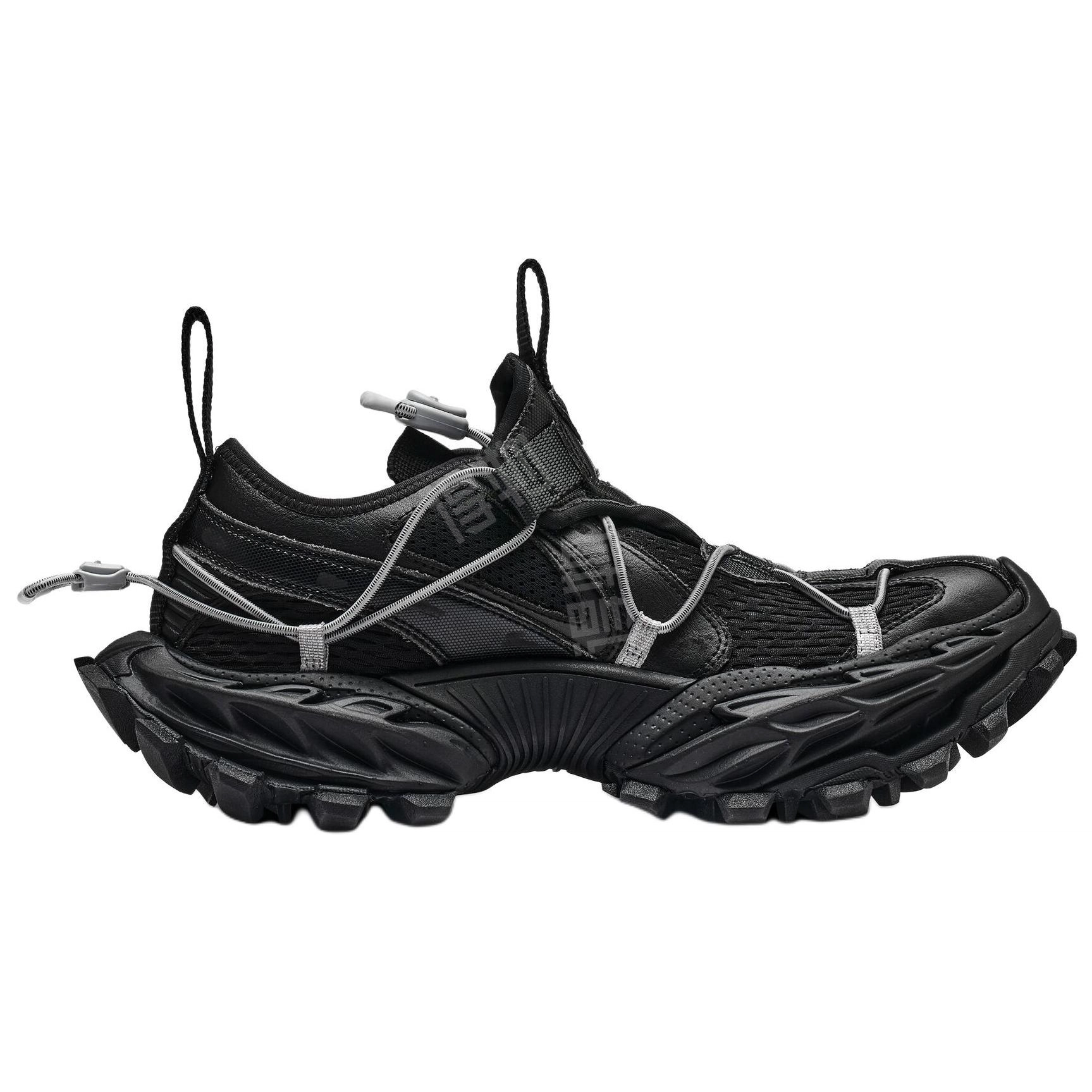Balenciaga Hike