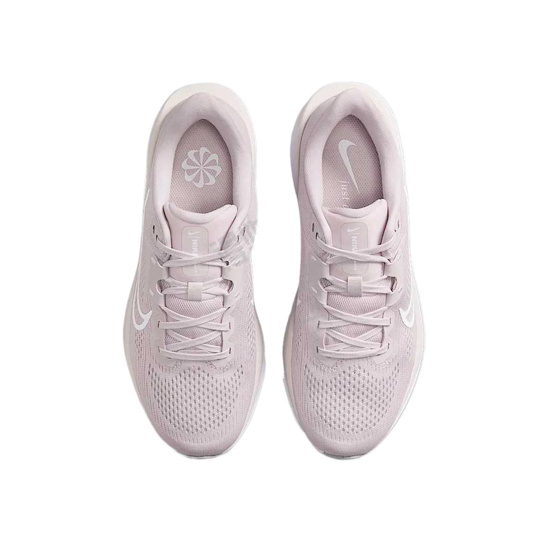 Nike Quest 6