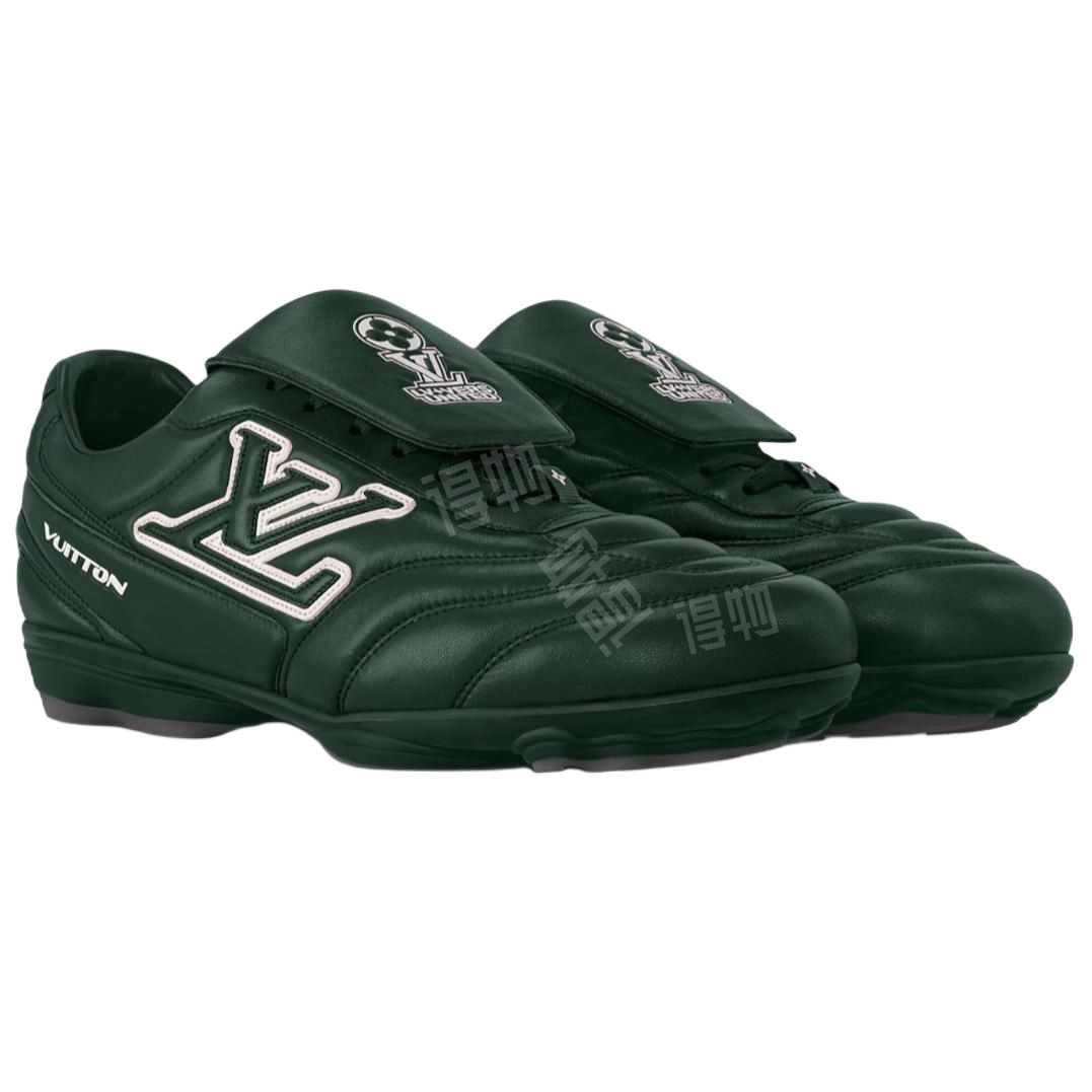 LOUIS VUITTON LV Footprint Soccer