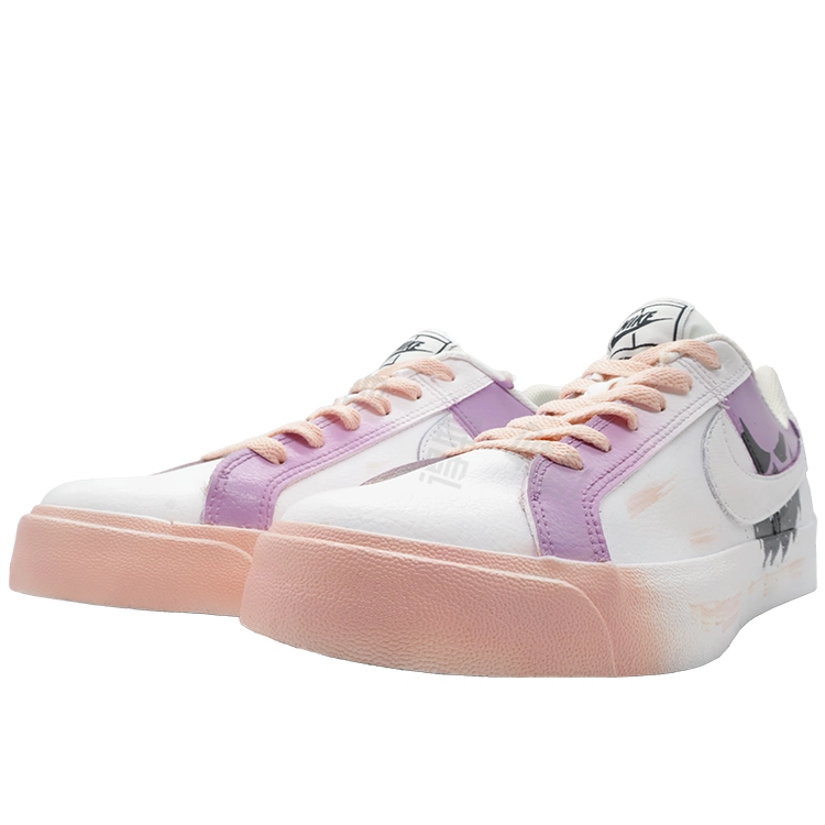 Nike Court Royale