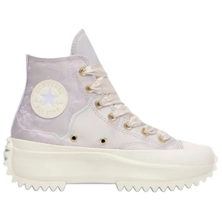 Converse Run Star Hike