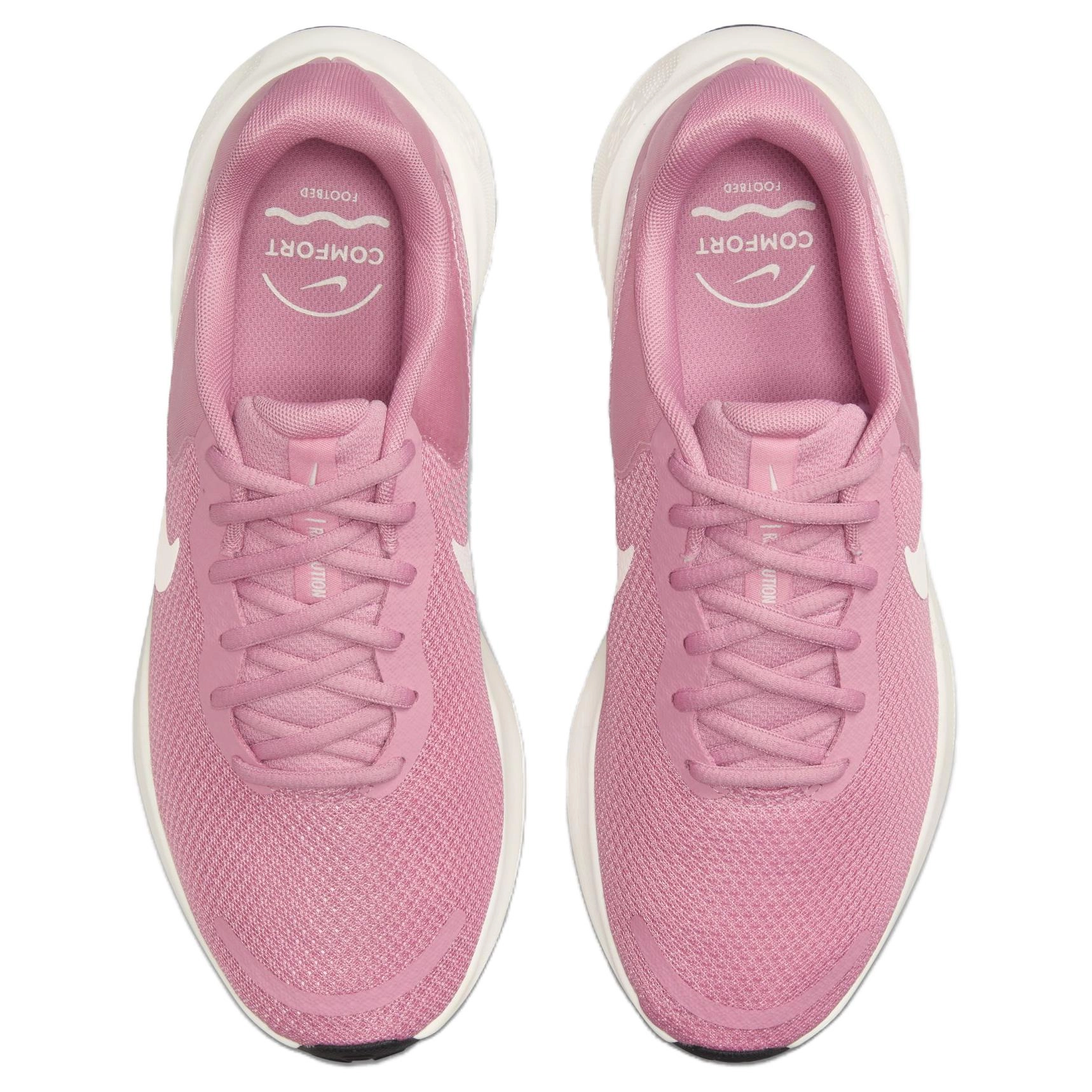 Nike REVOLUTION 7