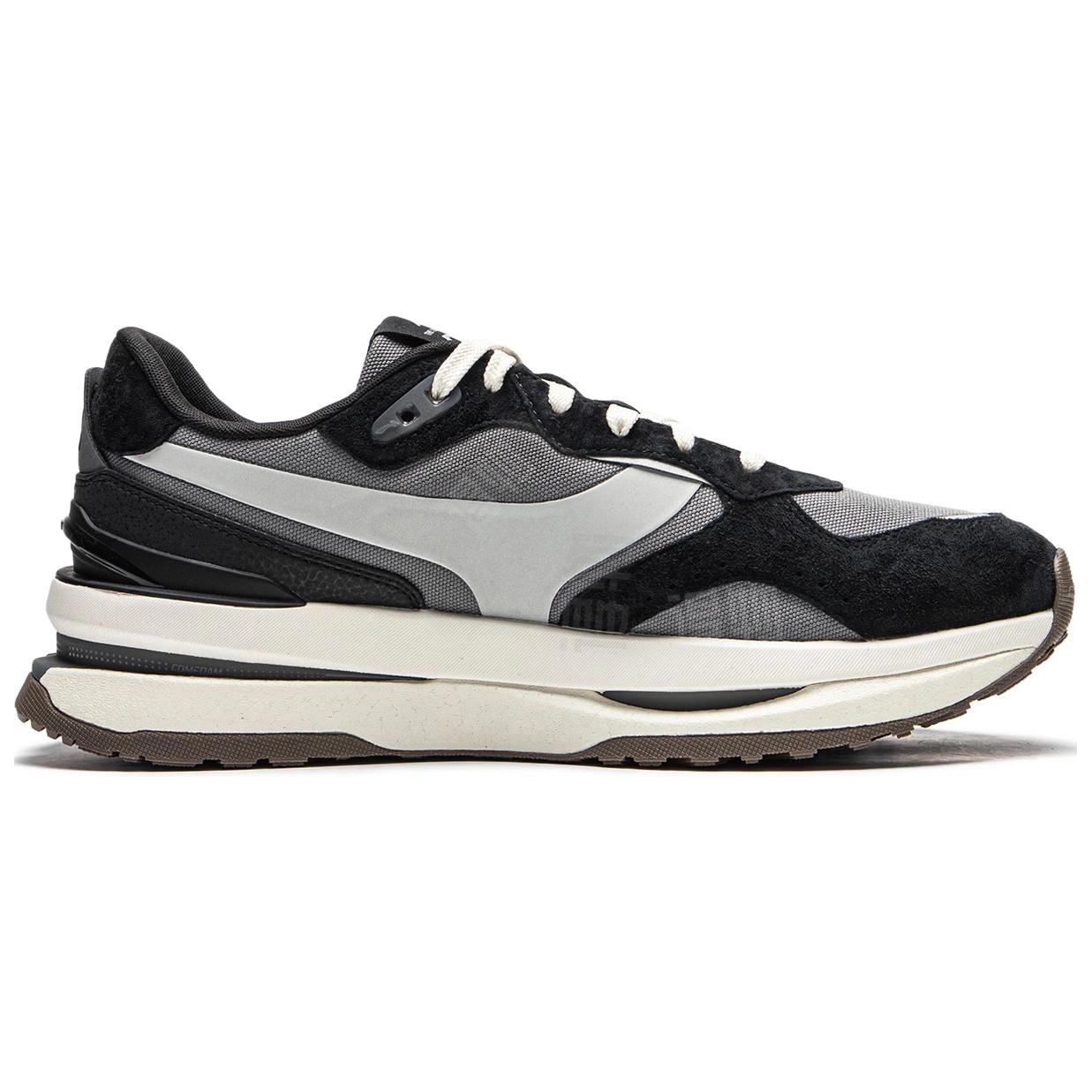 LiNing M1000