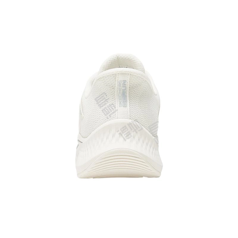 Skechers WOMEN'S GO