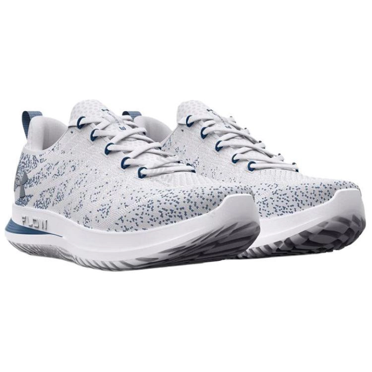 Under Armour Velociti 3