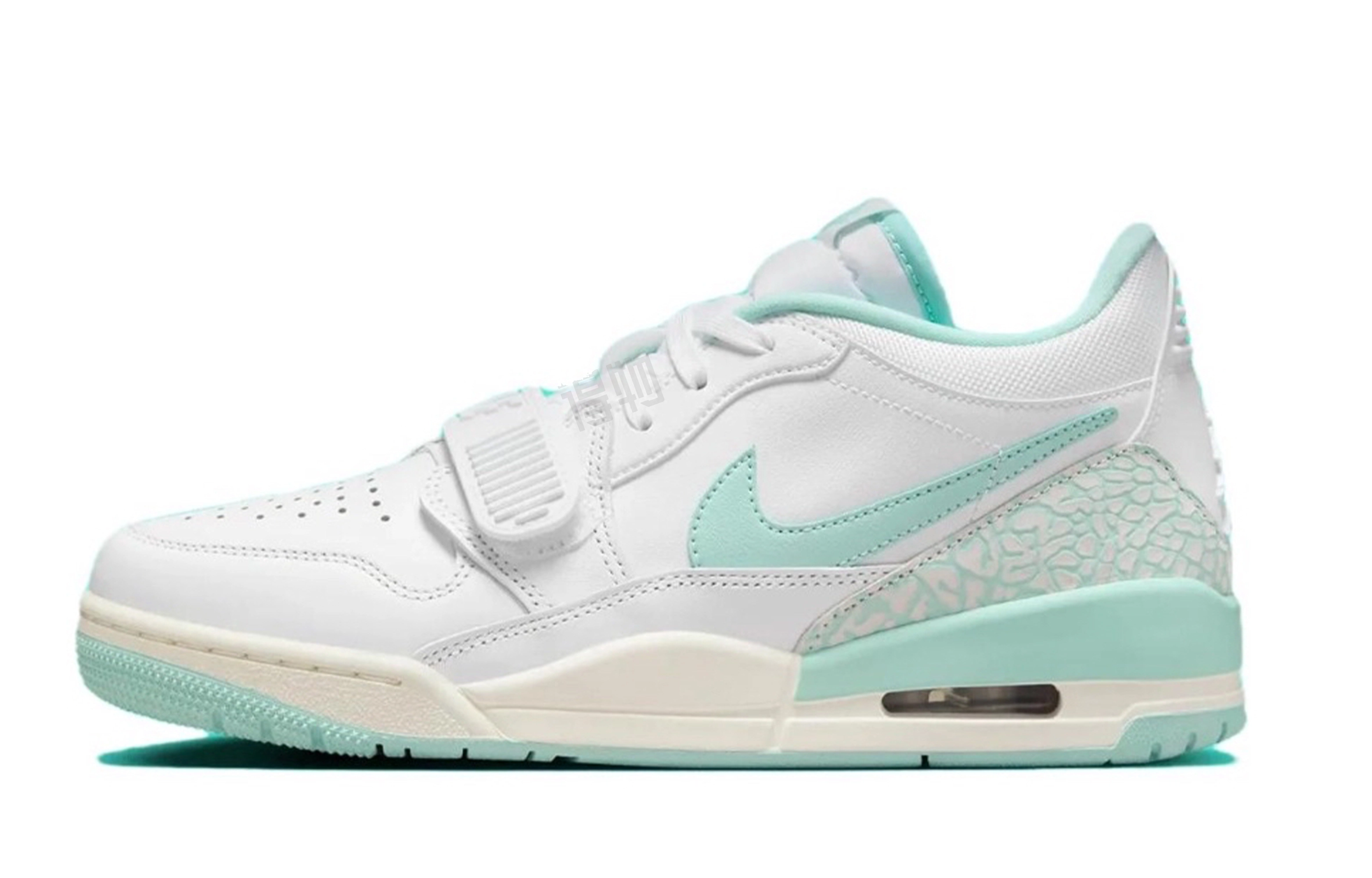 Jordan Legacy 312 811