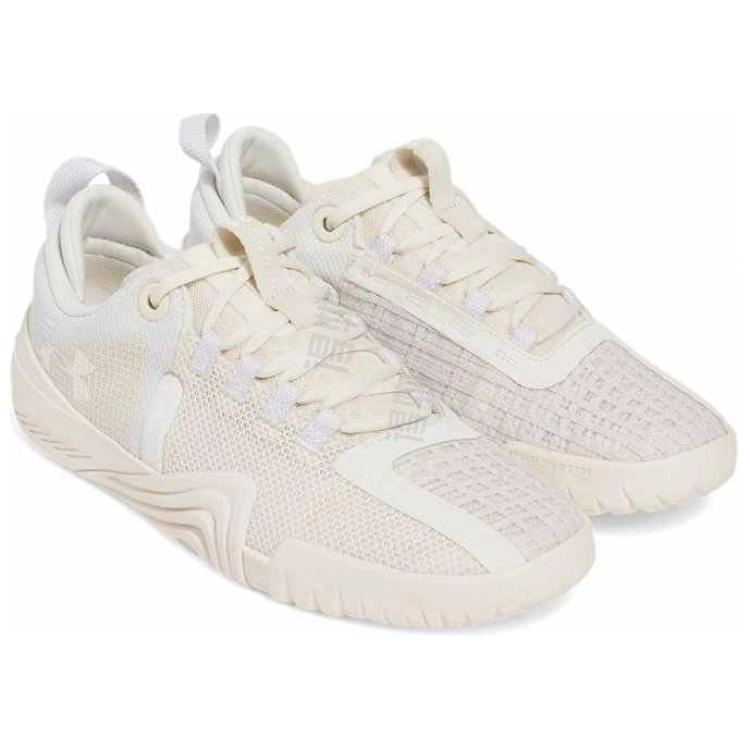 Under Armour Reign 6
