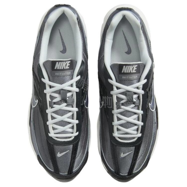 Nike Initiator