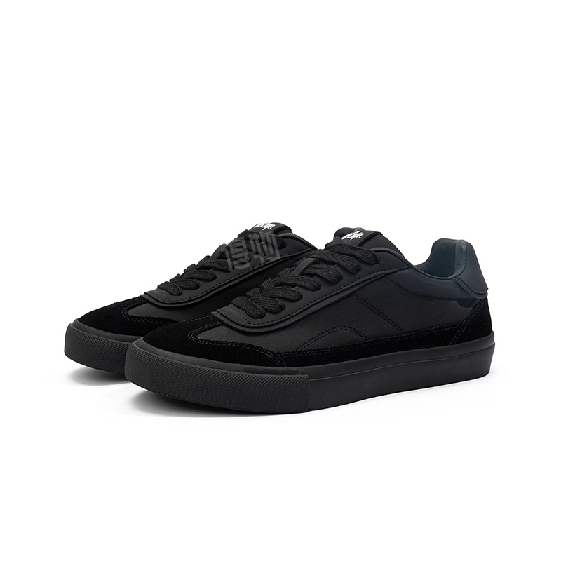 Lee Cooper