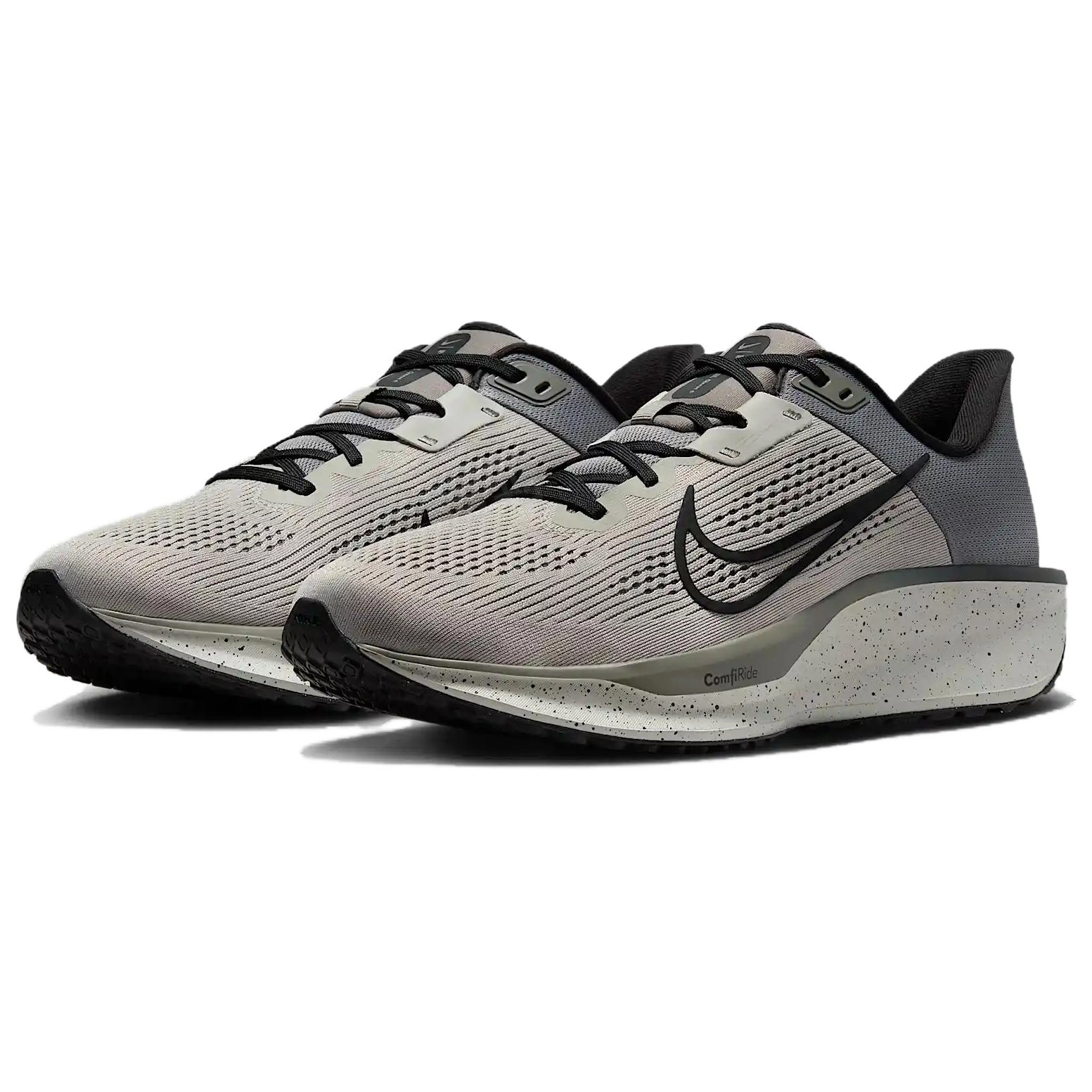 Nike Quest 6
