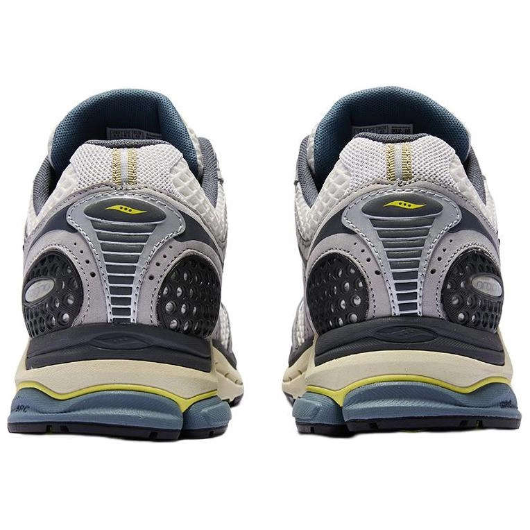 Saucony ProGrid Triumph 4