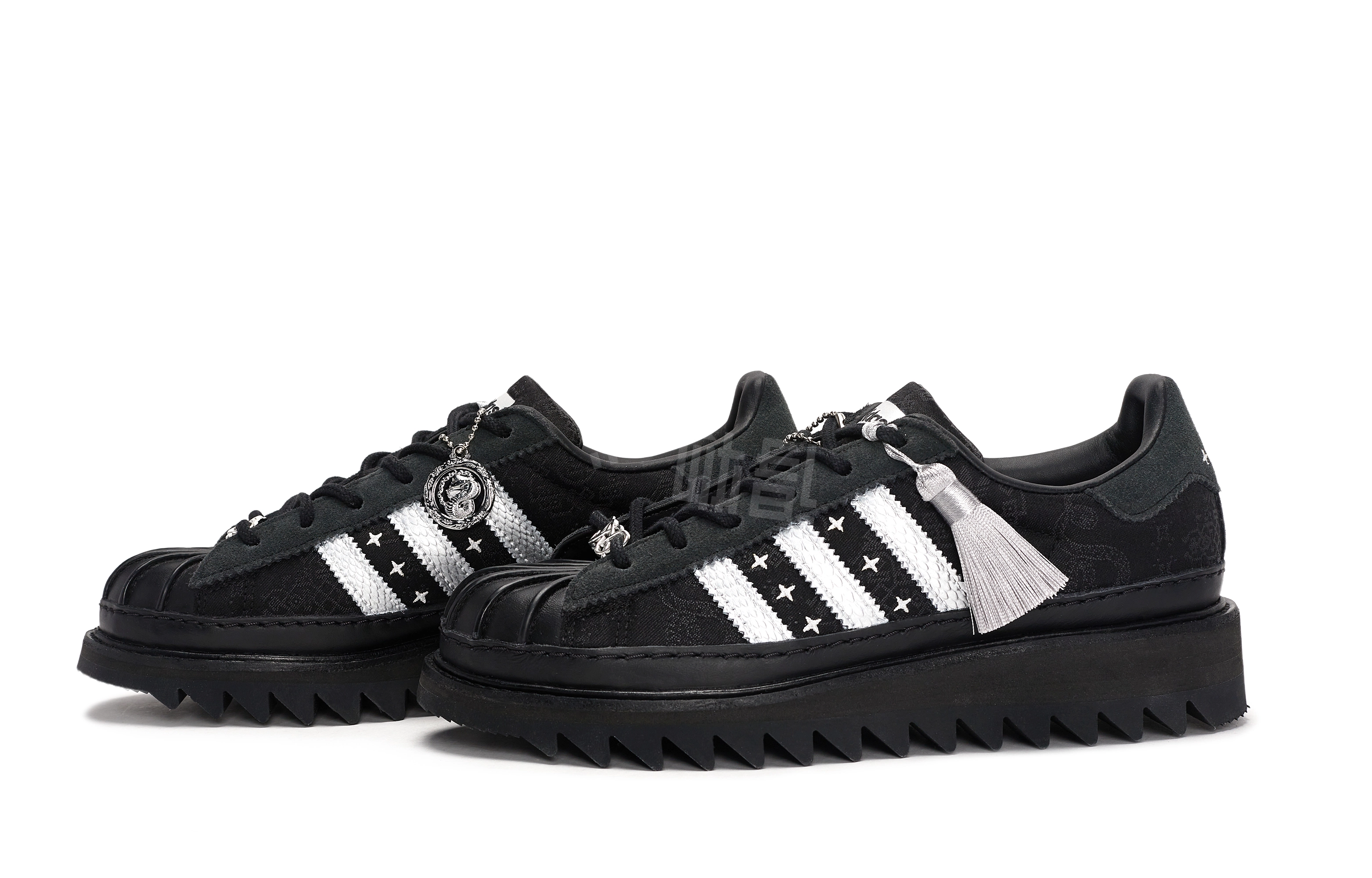CLOT x adidas originals SUPERSTAR 811 CNY