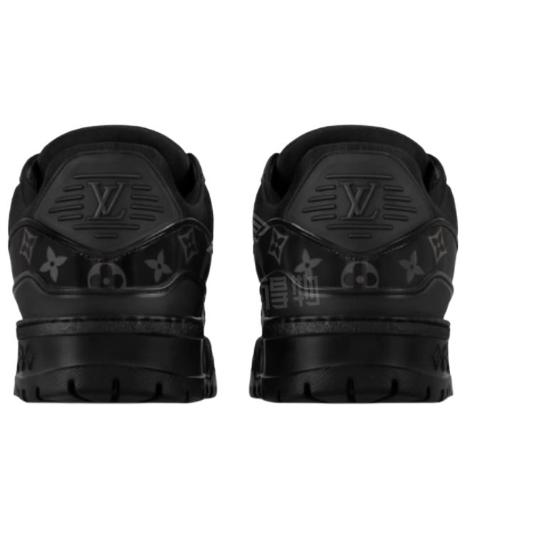 LOUIS VUITTON Trainer Maxi
