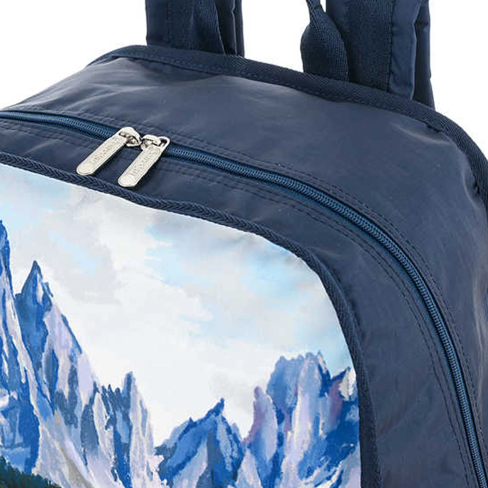 LeSportsac