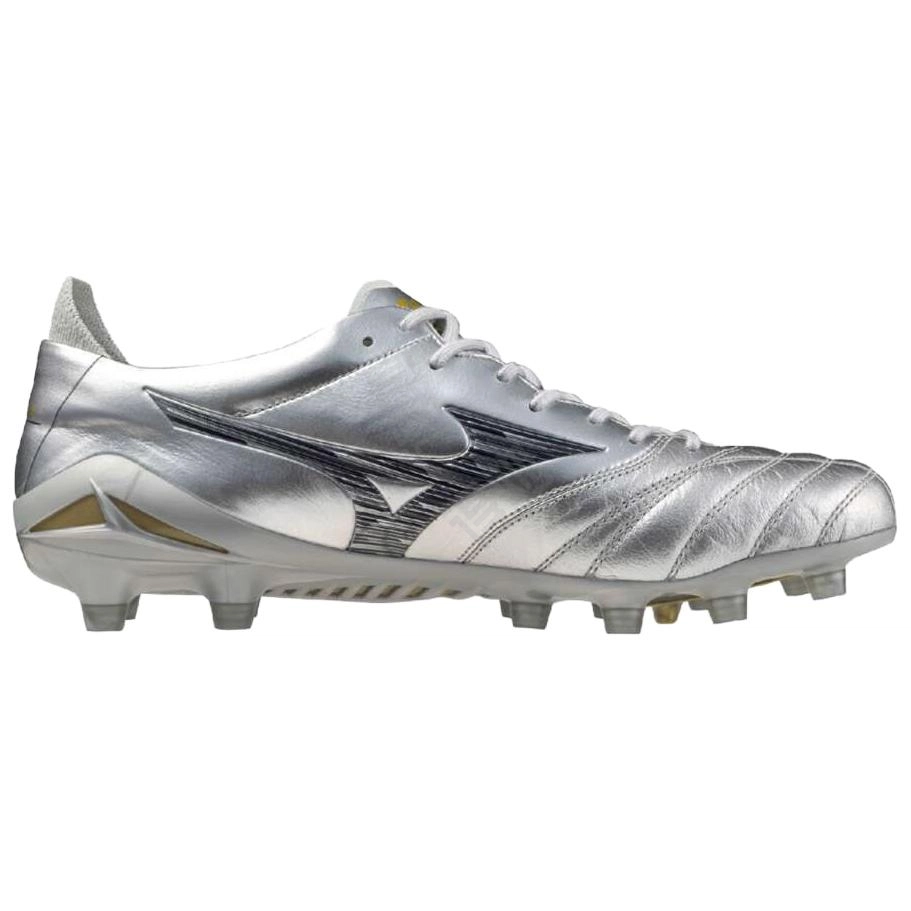 Mizuno Morelia Neo 4
