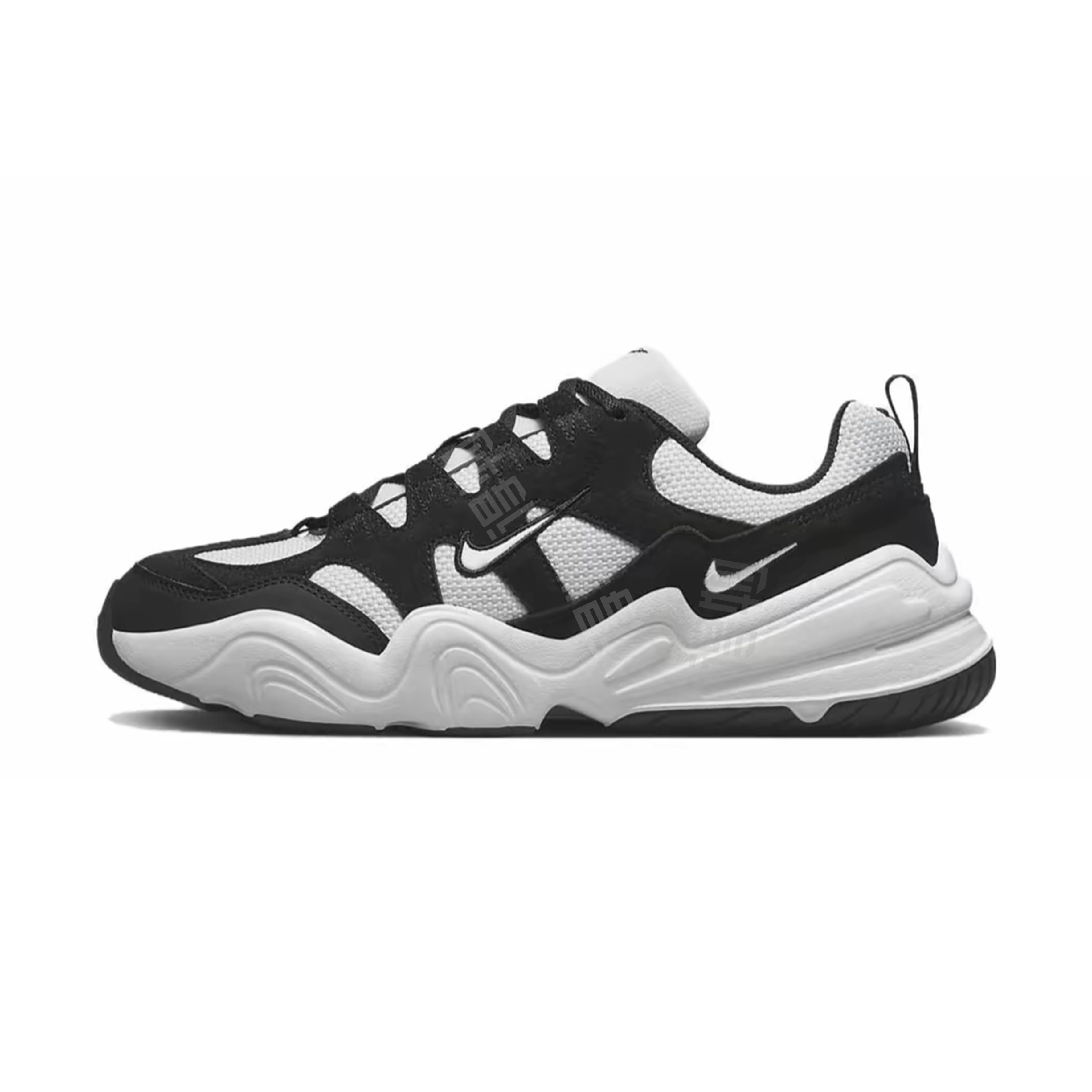 Nike Tech Hera