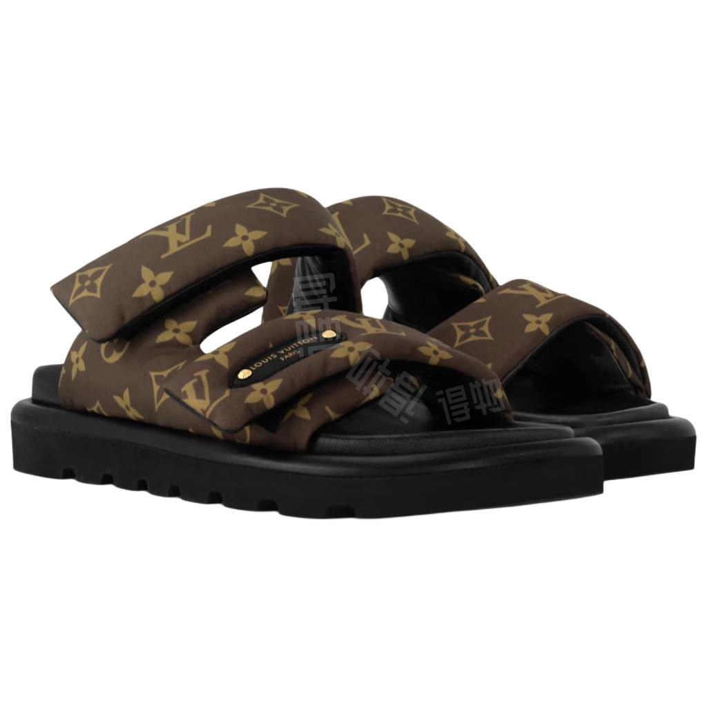 LOUIS VUITTON Pool Pillow