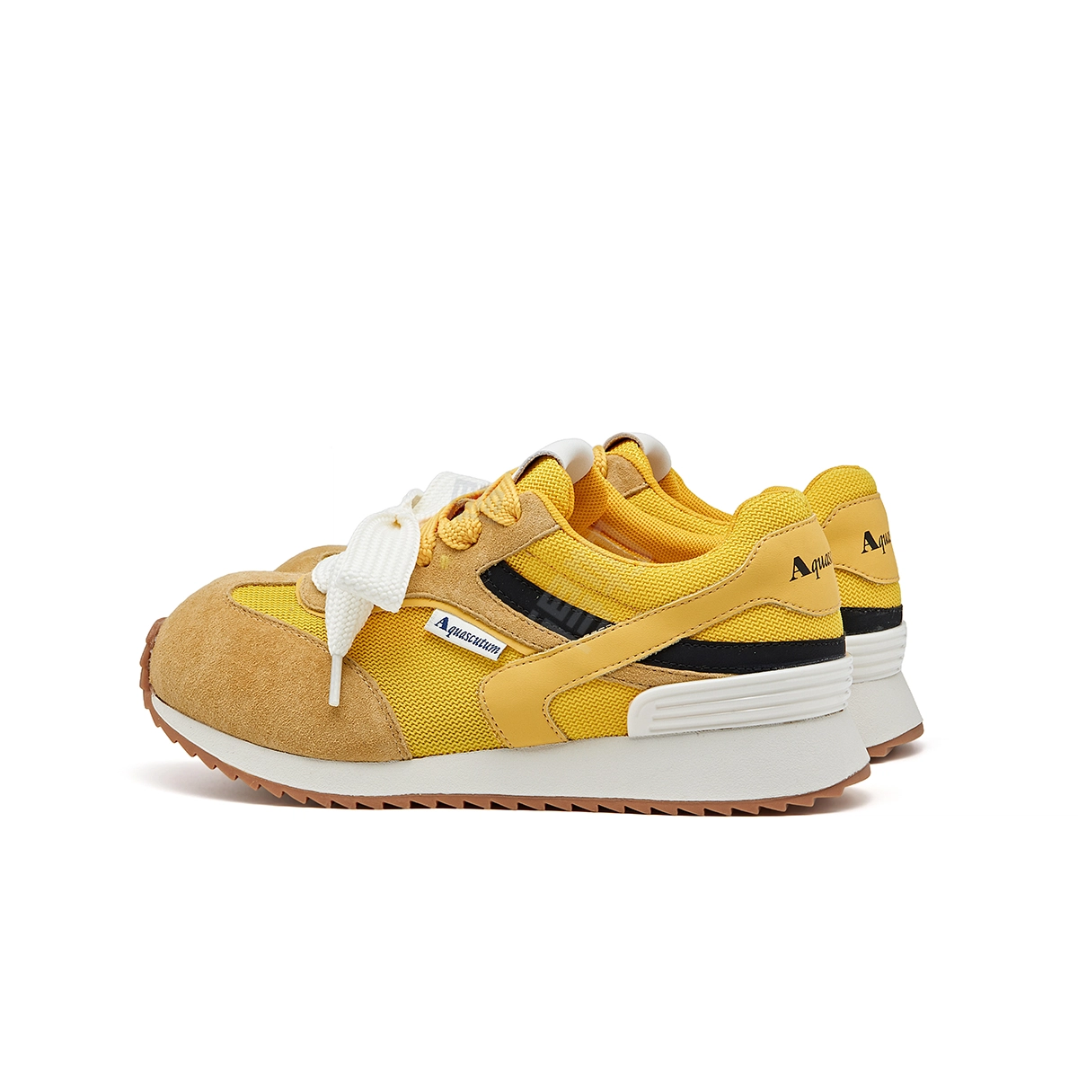 AQUASCUTUM
