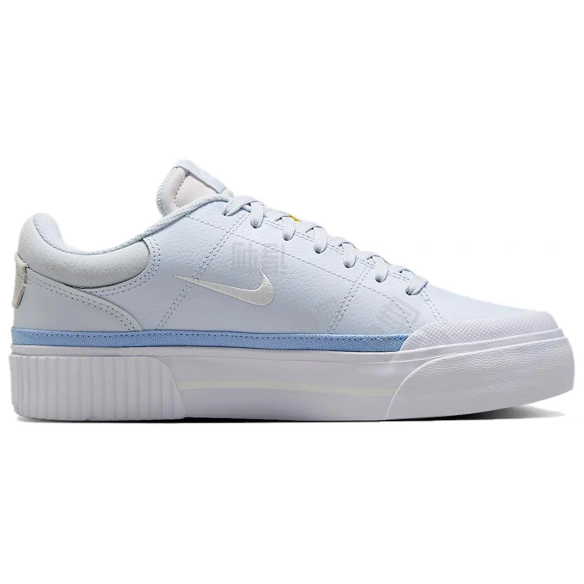 Nike Court Legacy Lift