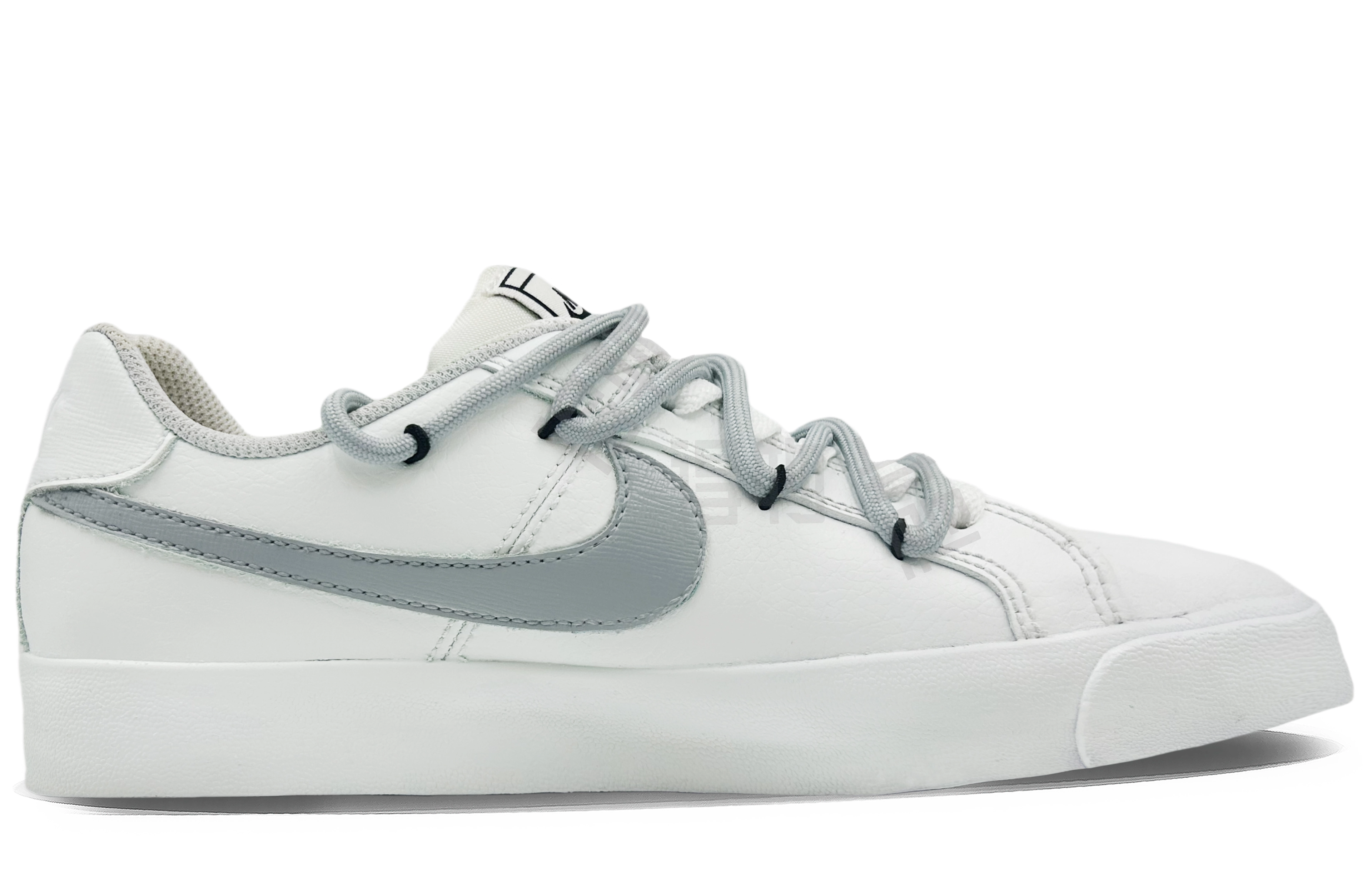 Nike Court Royale AC