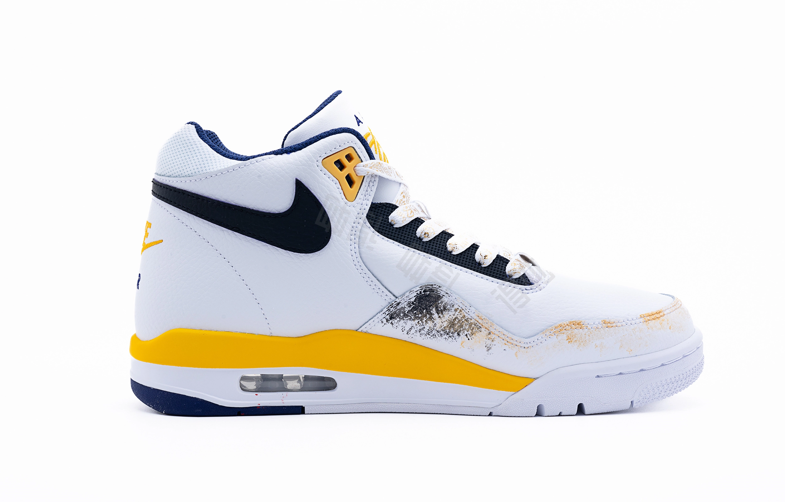 Nike Flight Legacy