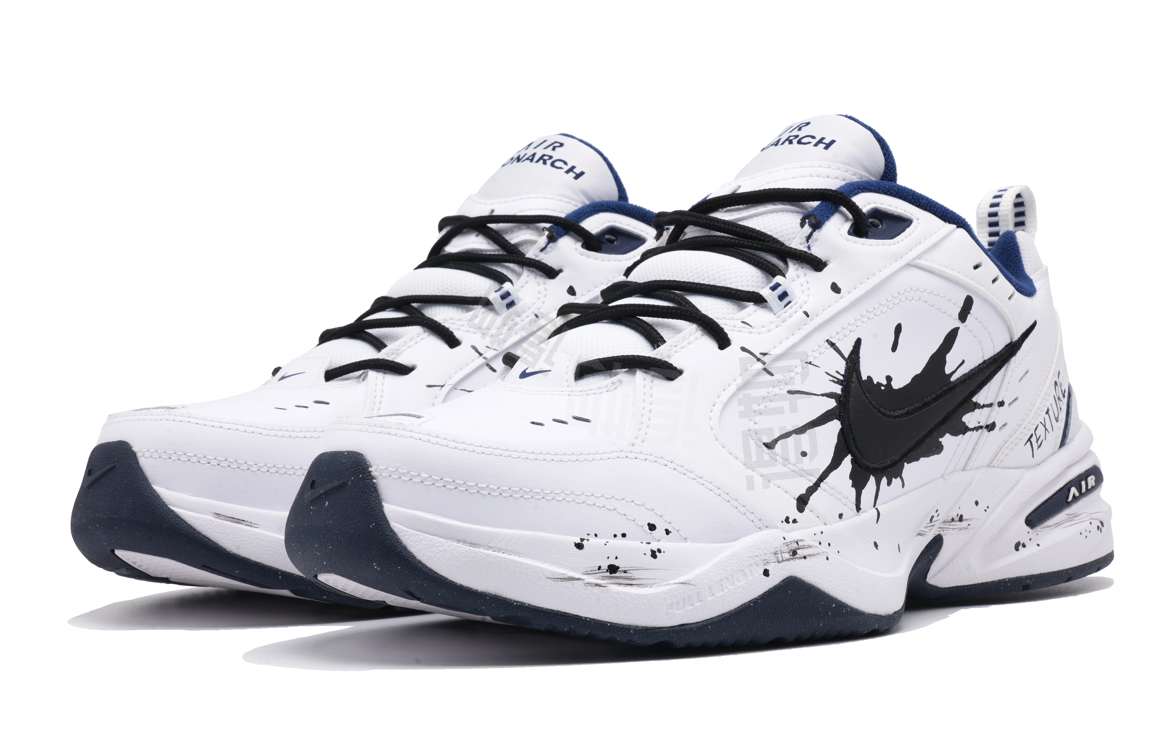 Nike Air Monarch 4