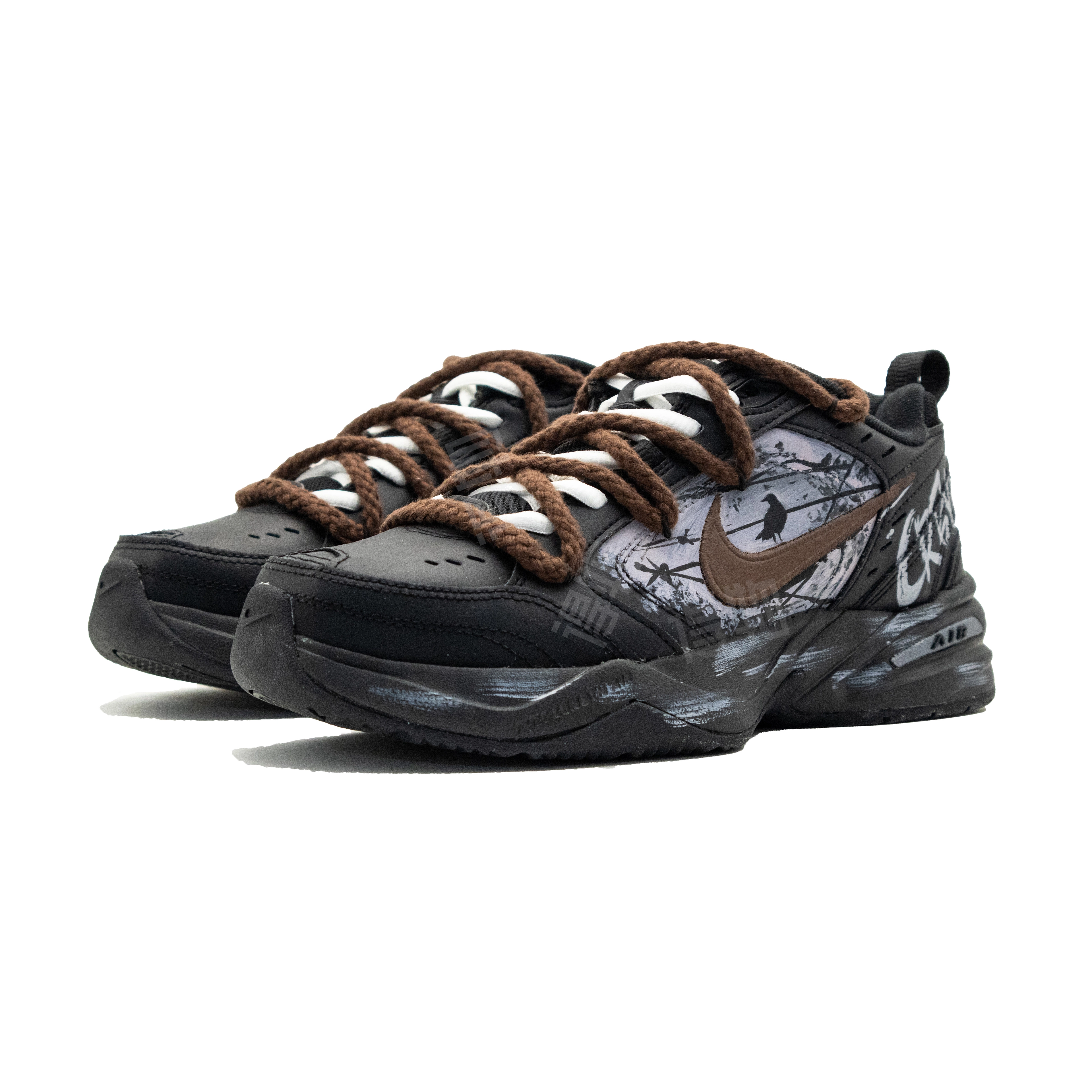 Nike Air Monarch 4