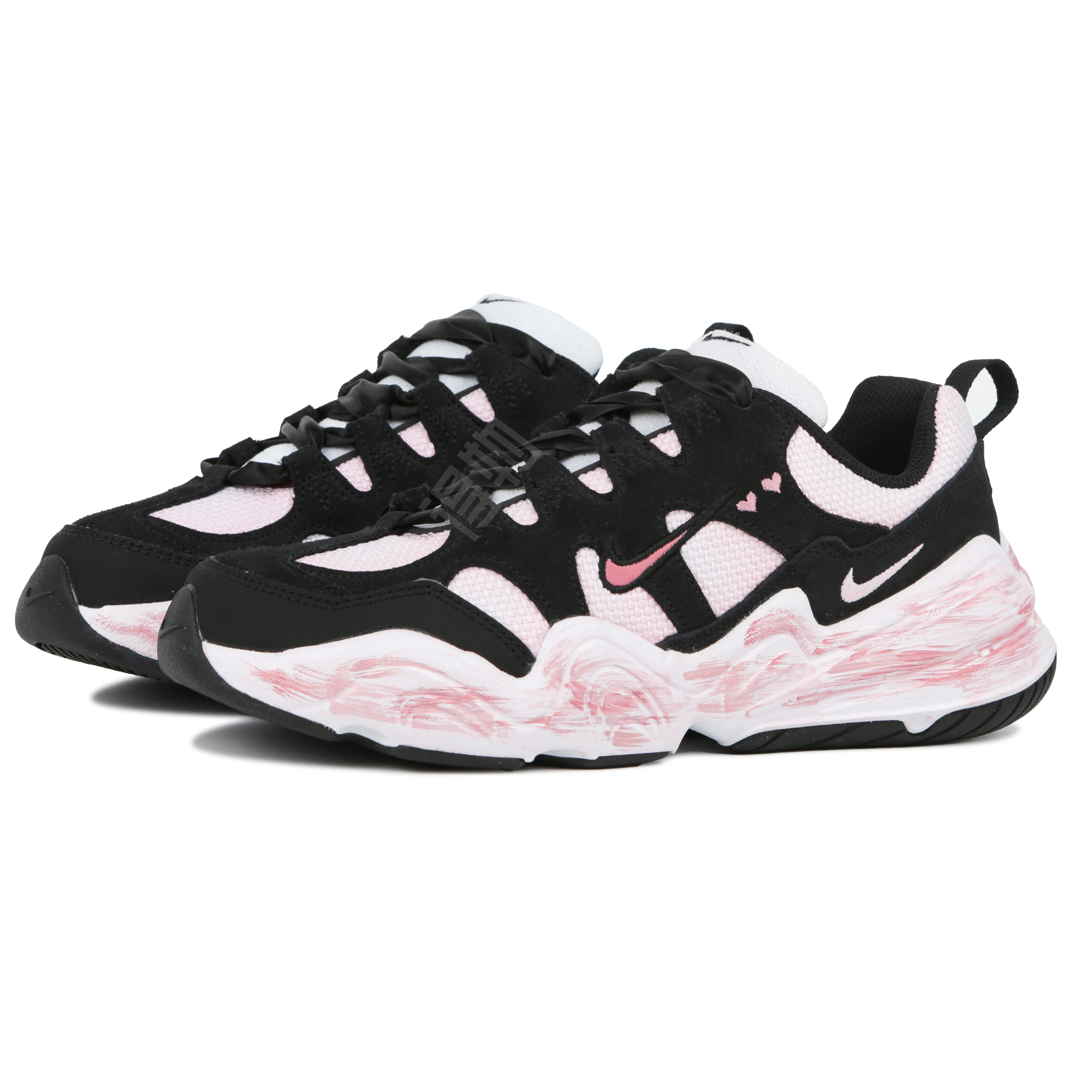 Nike Tech Hera
