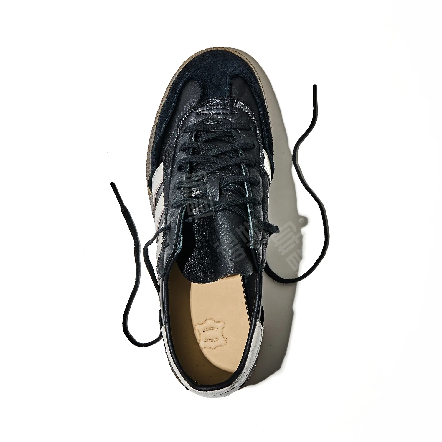 INVINCIBLE x adidas originals HANDBALL SPEZIAL