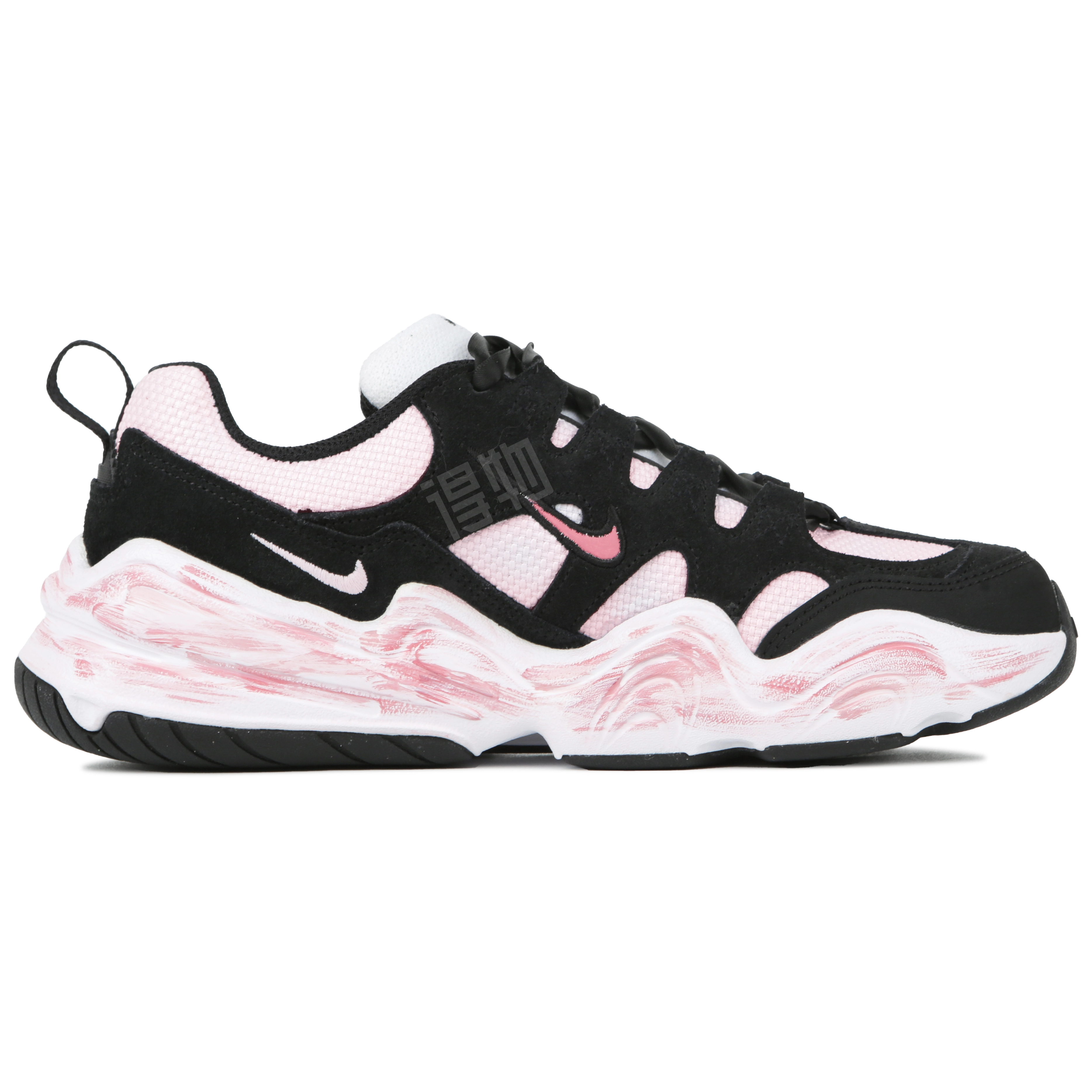 Nike Tech Hera