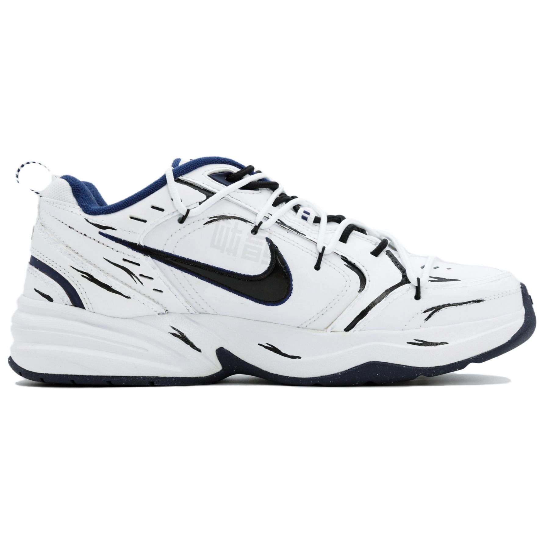 Nike Air Monarch 4