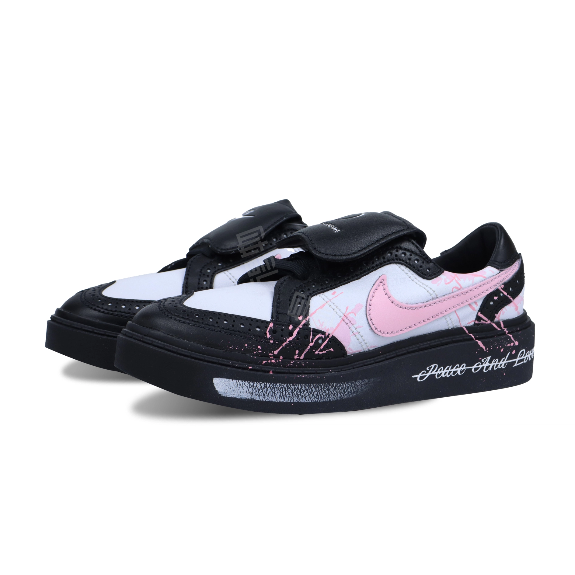 Peaceminusone x Nike Kwondo