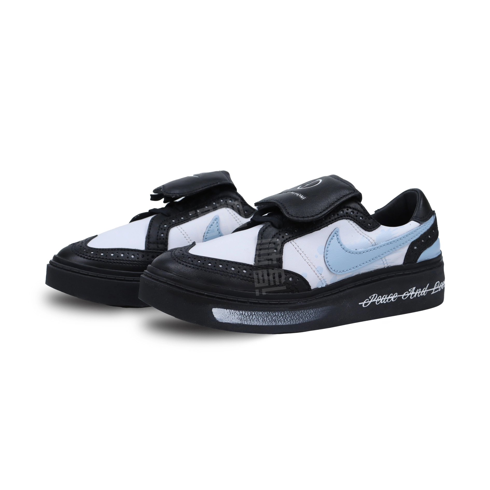 Peaceminusone x Nike Kwondo