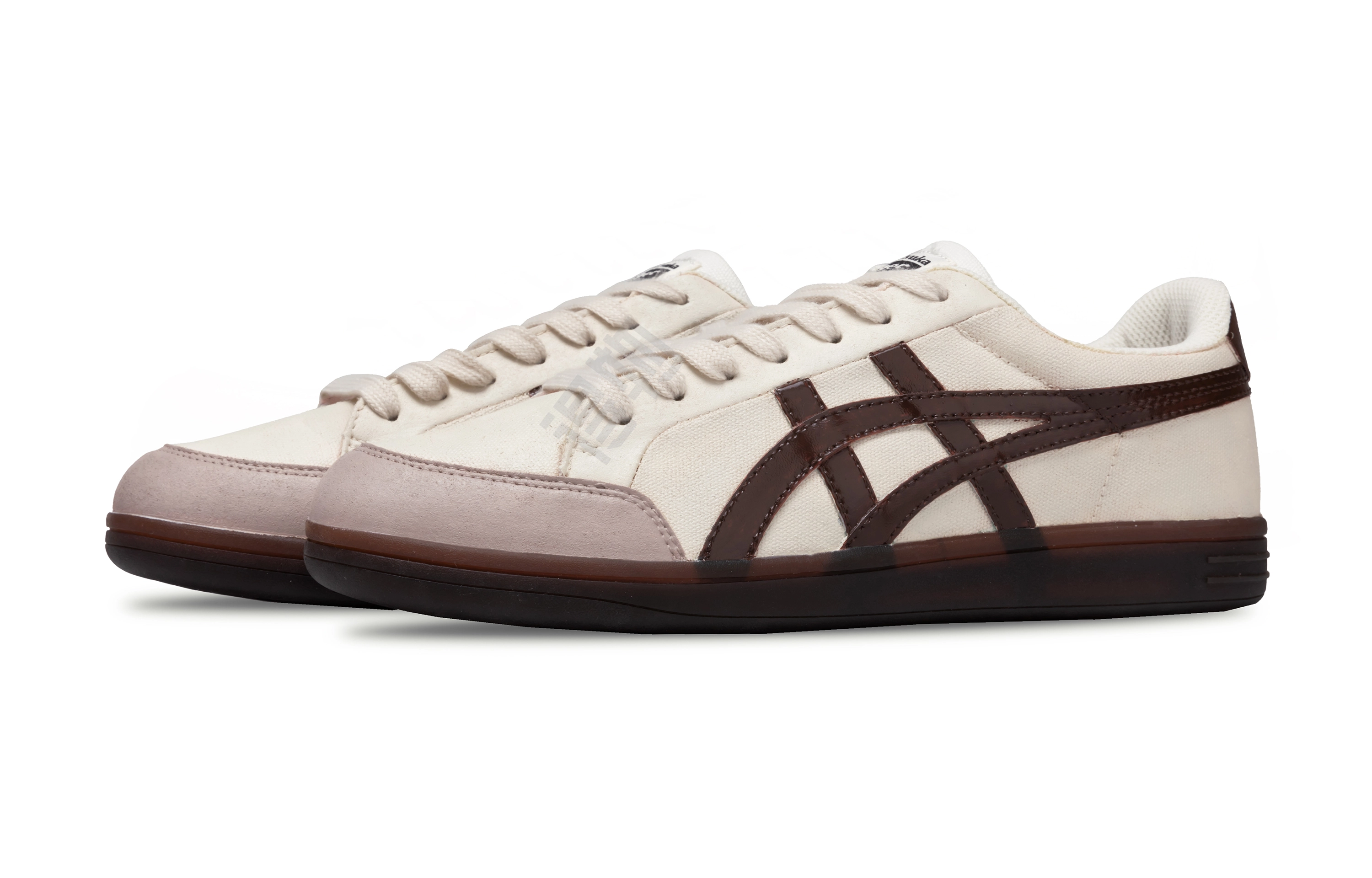 Onitsuka Tiger Advanti look
