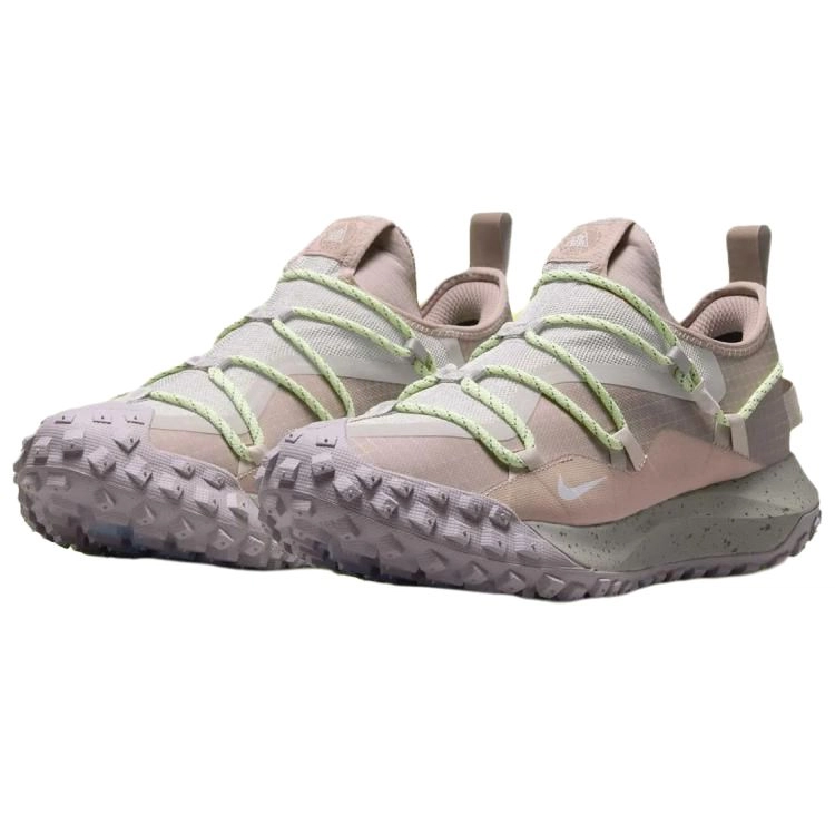 Nike ACG Mountain Fly
