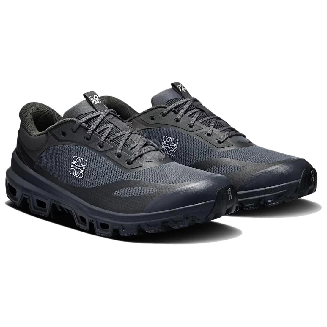 LOEWE x On Cloudventure 2 2