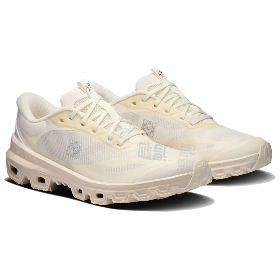 LOEWE x On Cloudventure 2.0