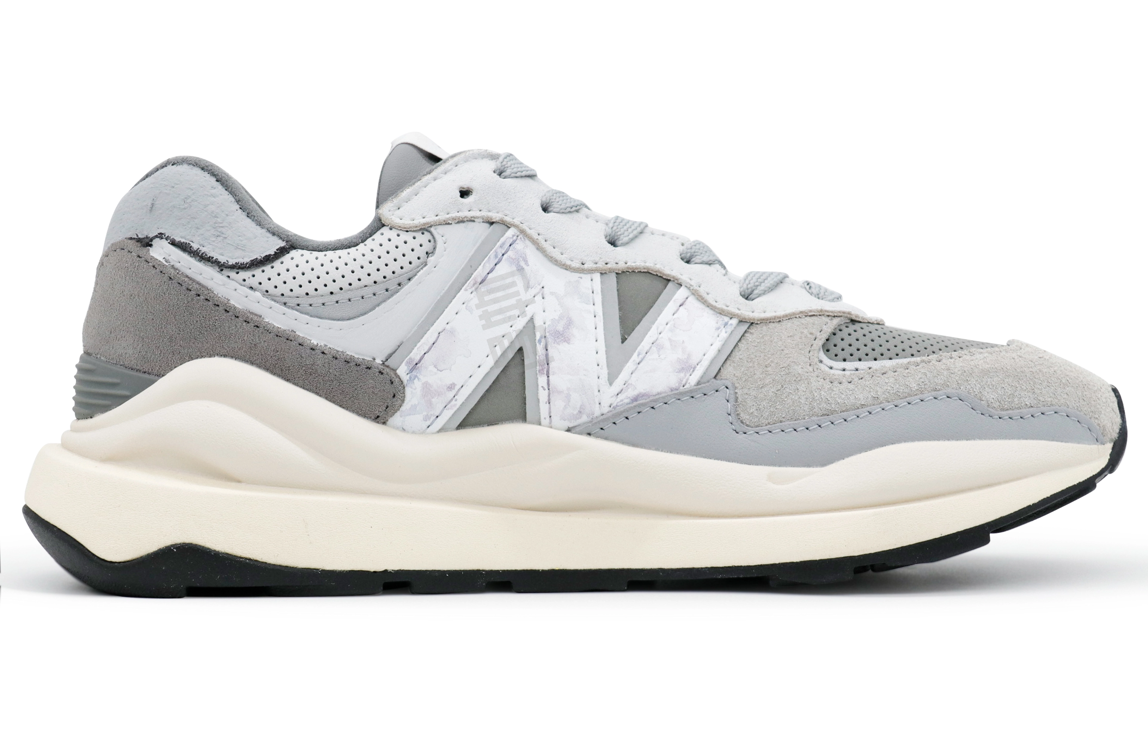 New Balance NB 5740 Love