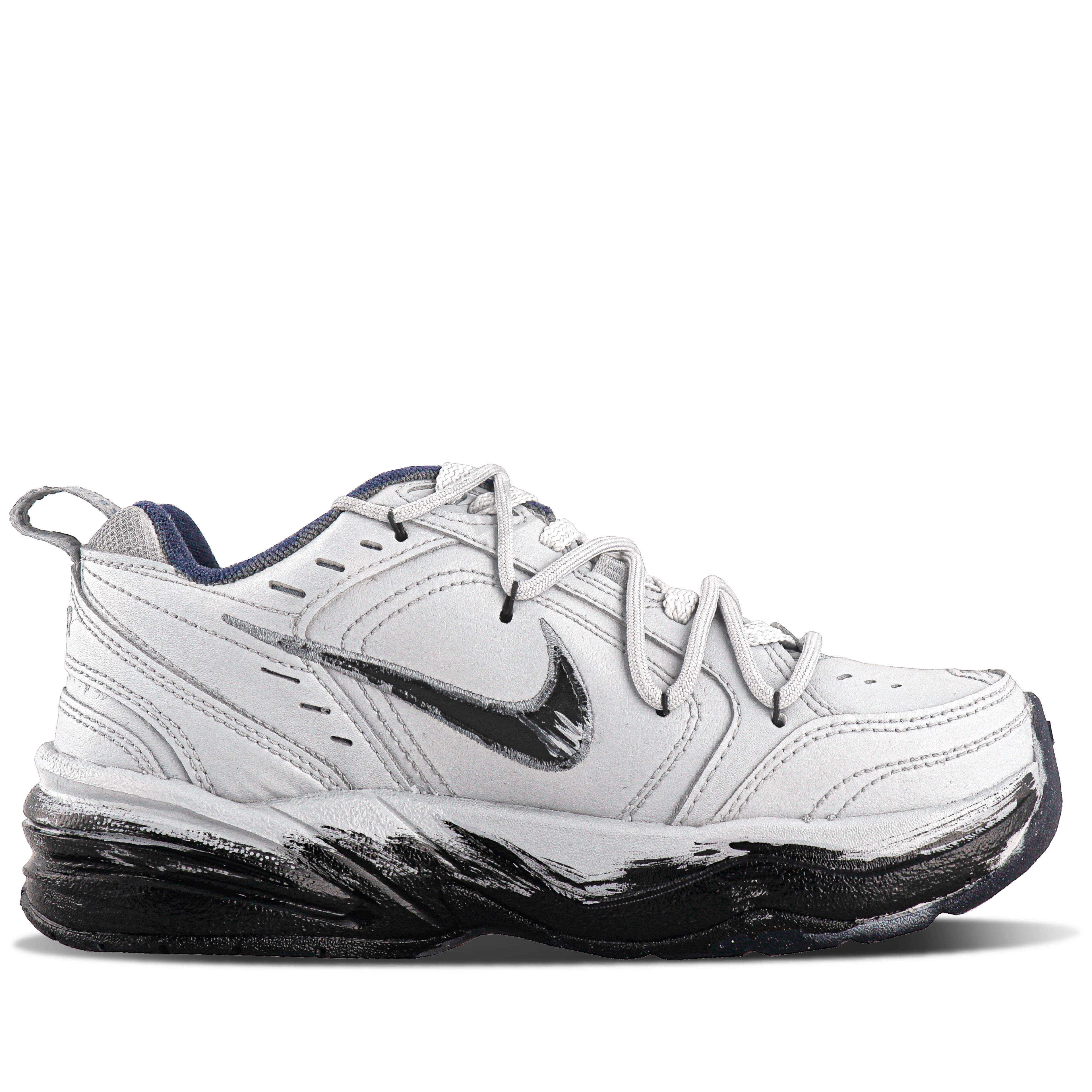 Nike Air Monarch 4