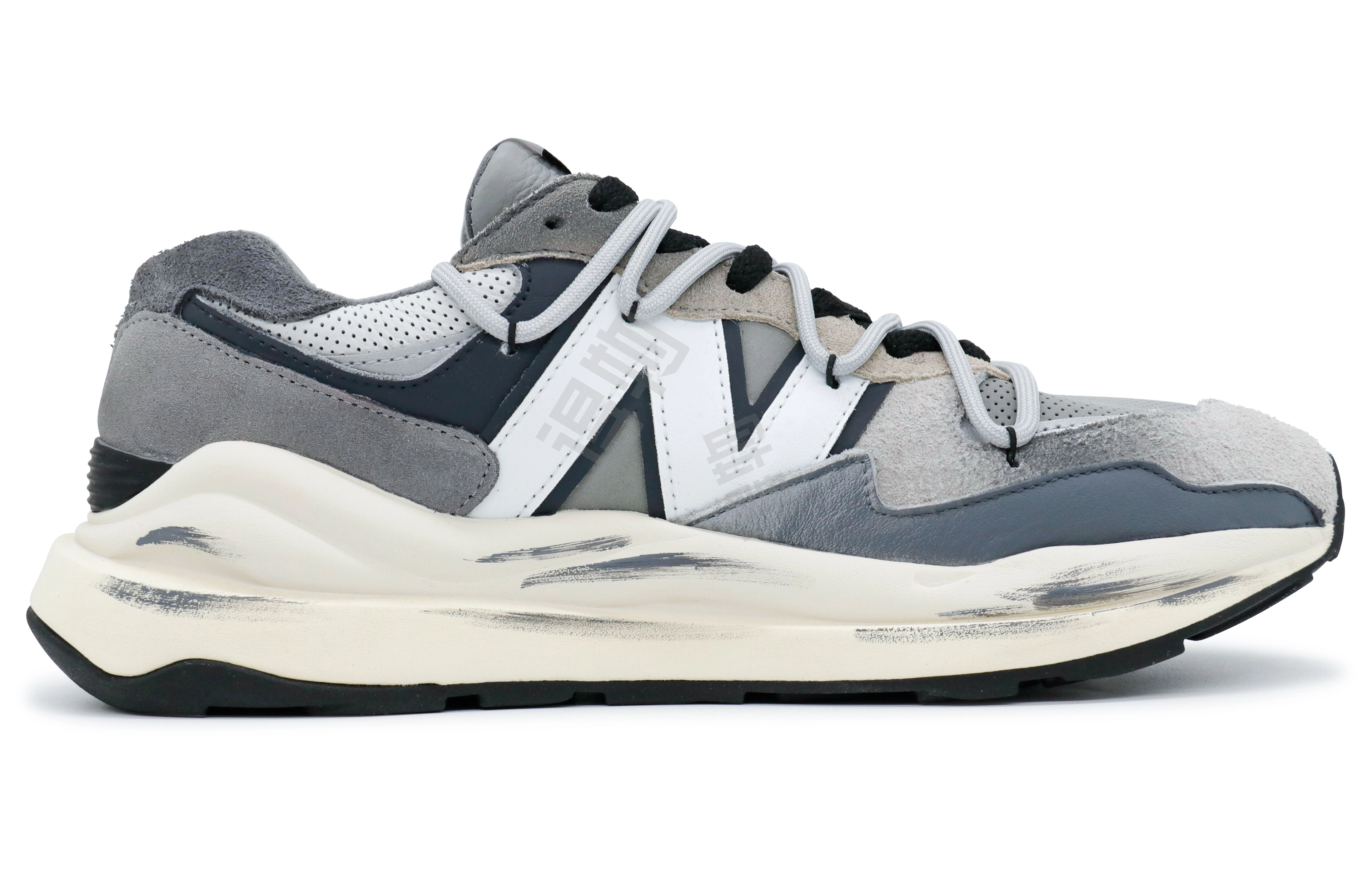 New Balance NB 5740 Love