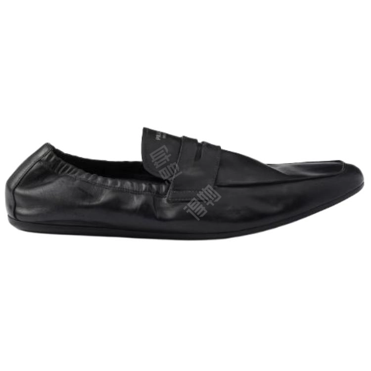 PRADA Shuffle