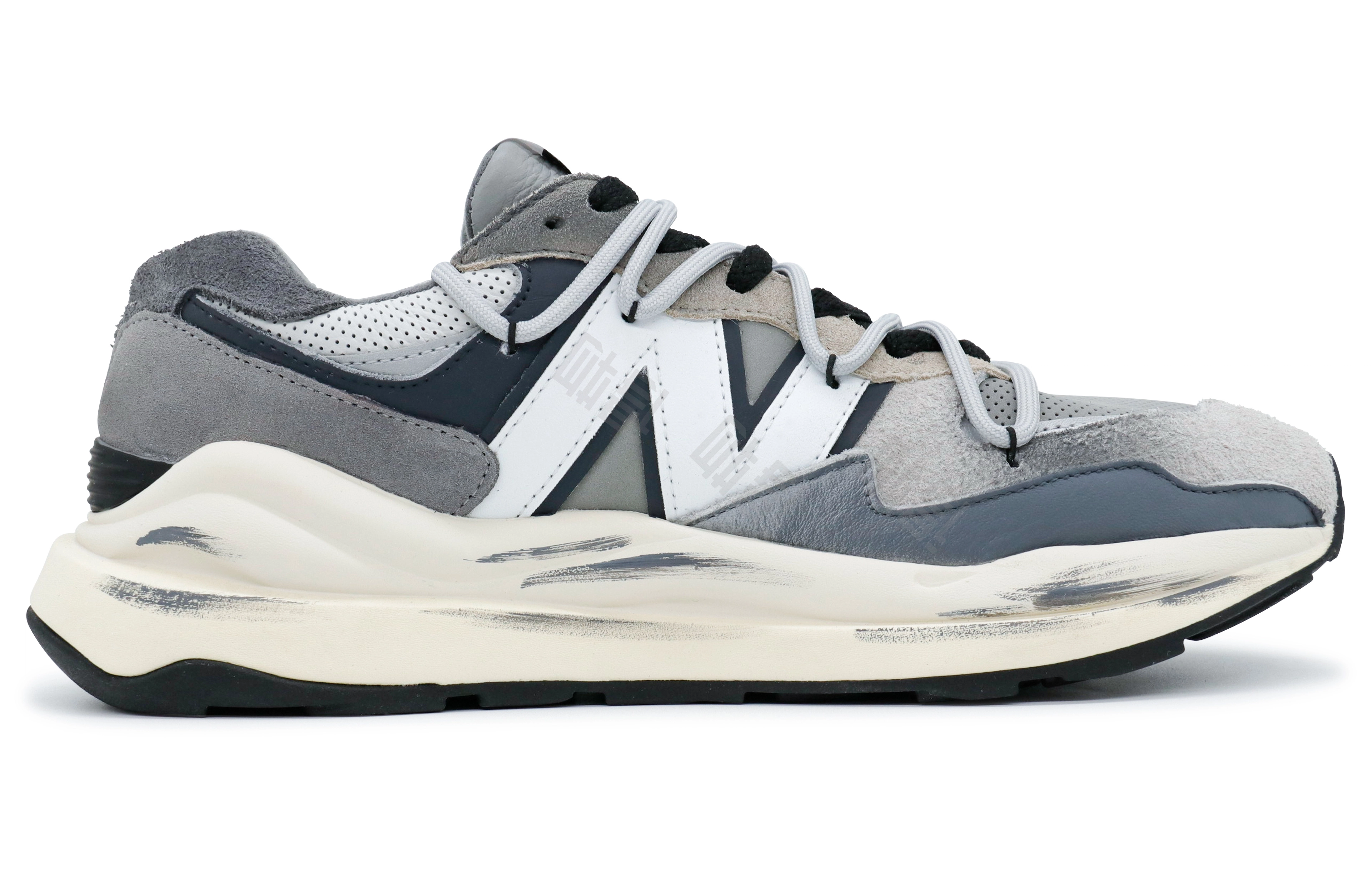 New Balance NB 5740 Love