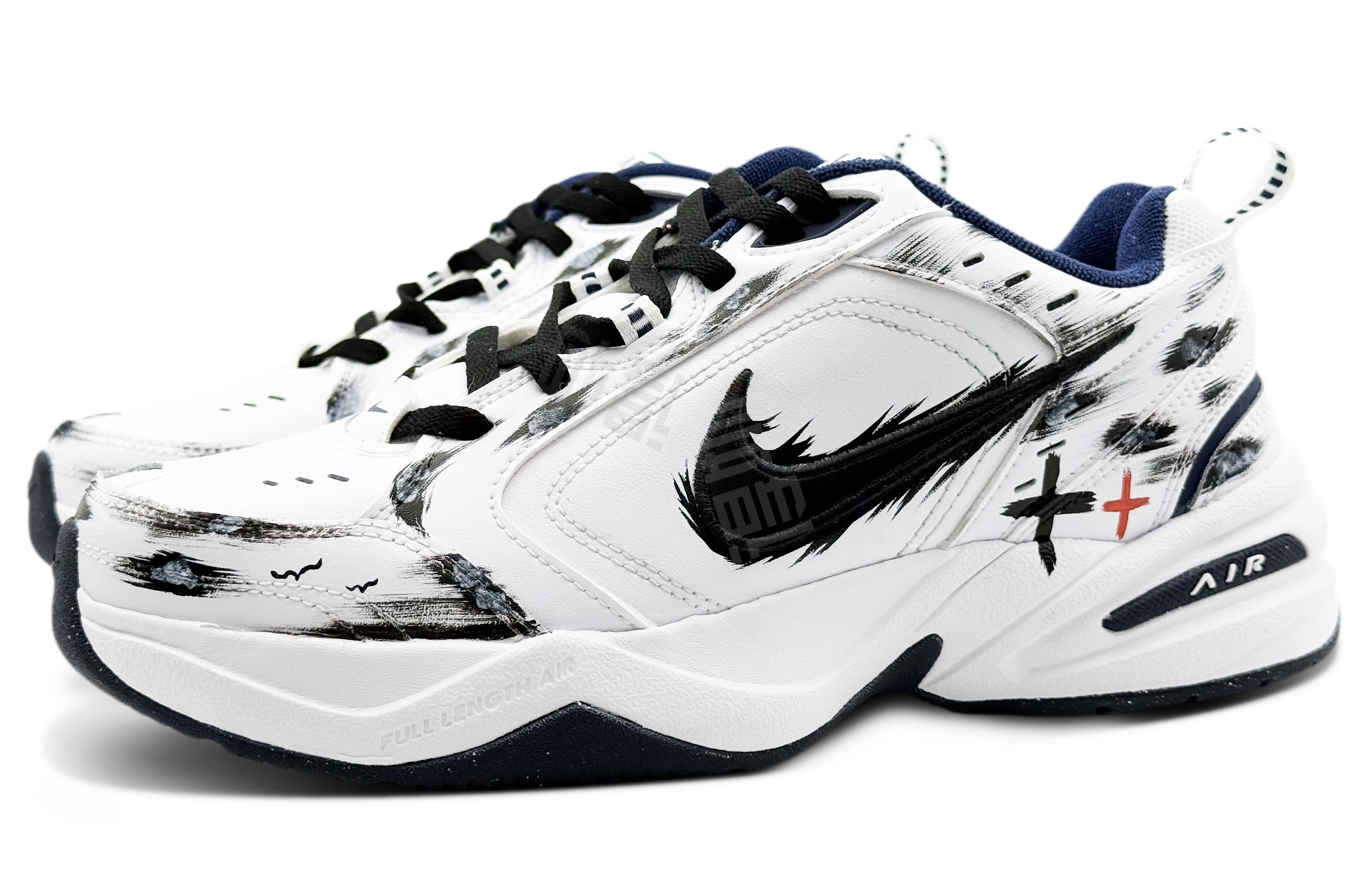 Nike Air Monarch 4