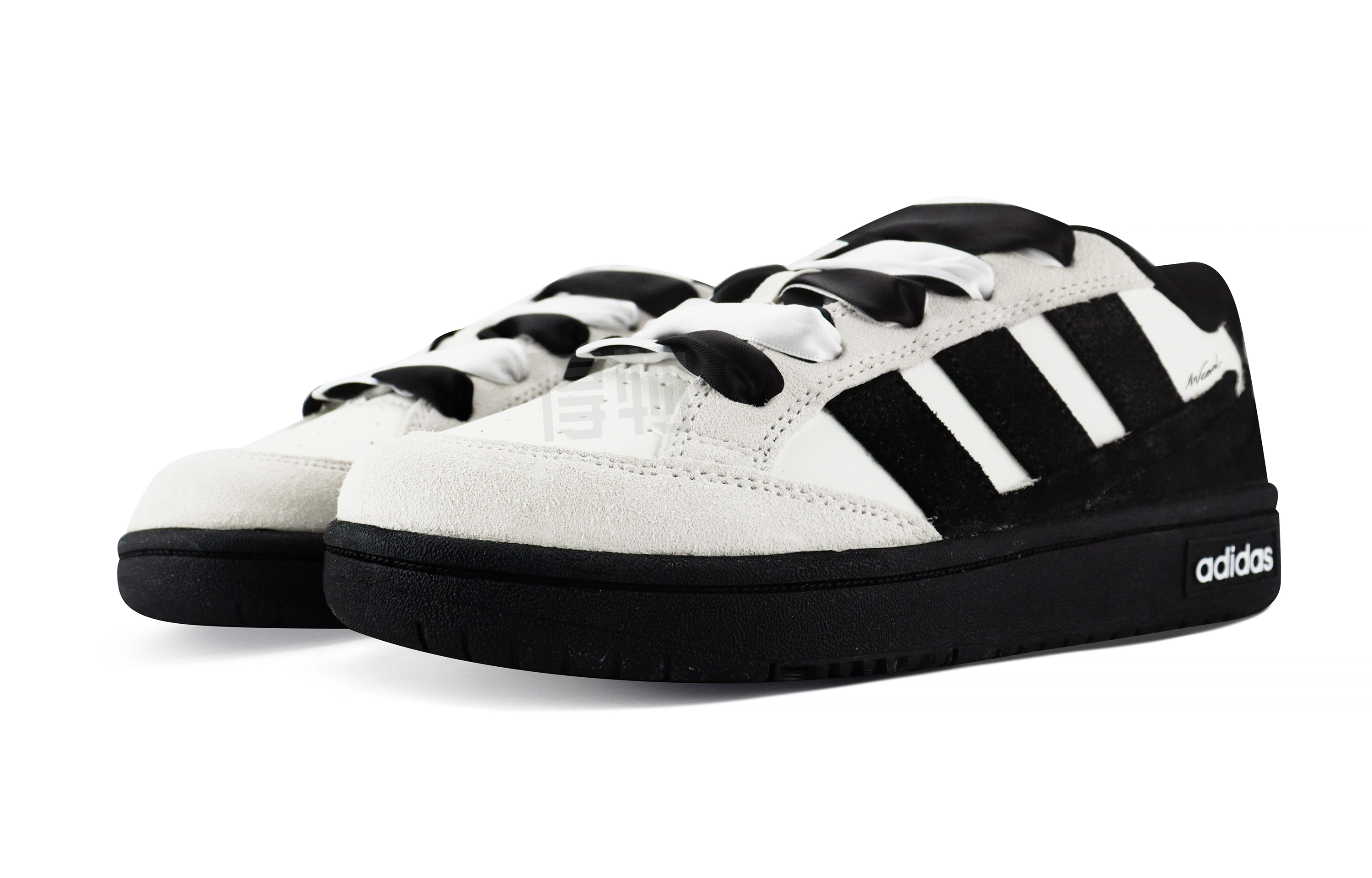 adidas WCARD ADV