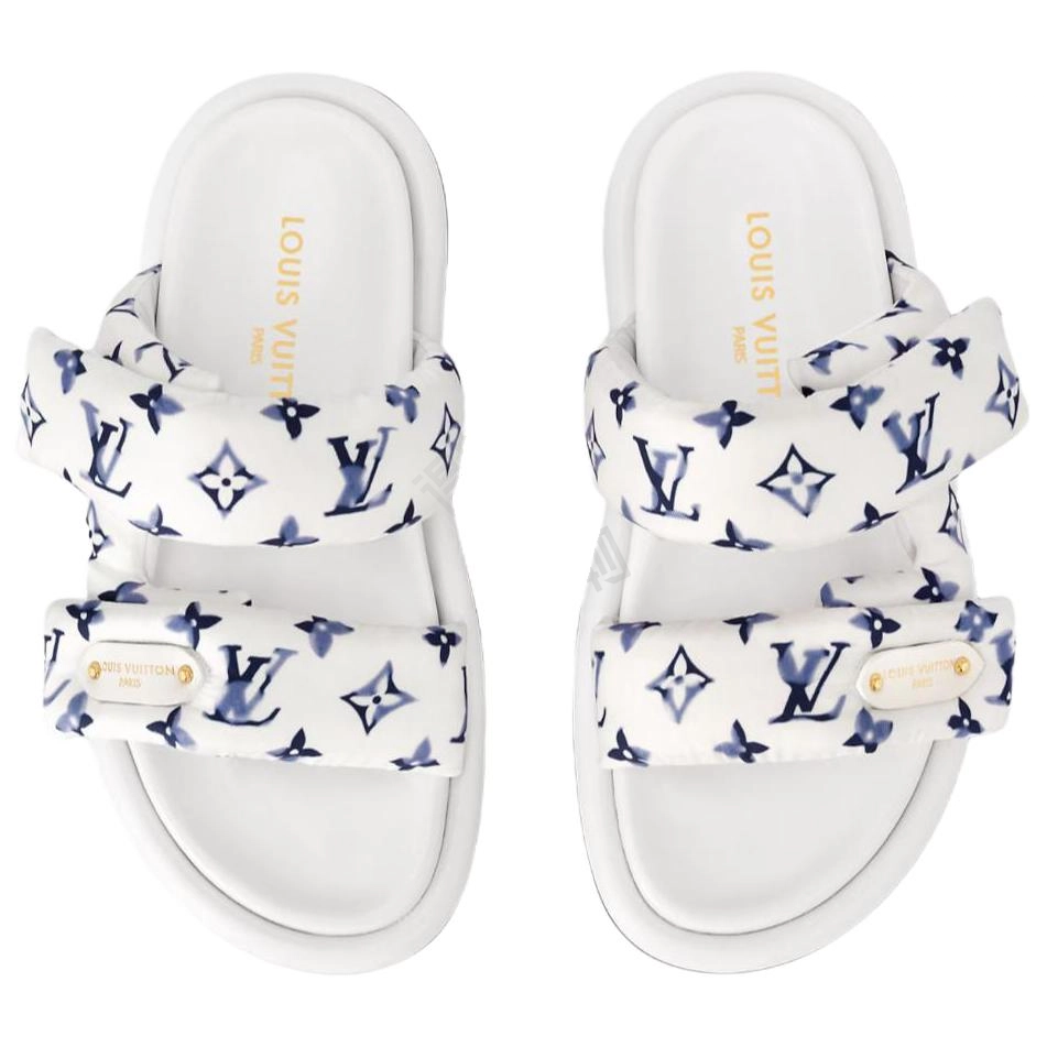 LOUIS VUITTON Pool Pillow Comfort