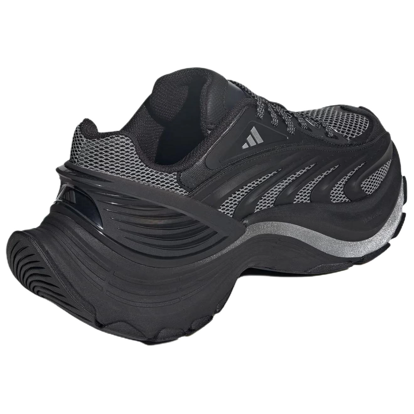 adidas XLG MTW