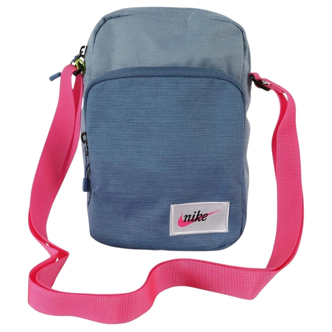Nike Heritage 2.7L